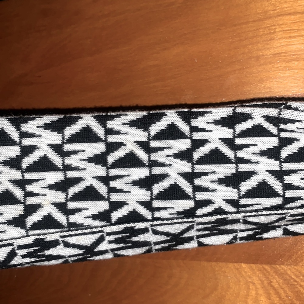 White and black Michael Kors Scarf